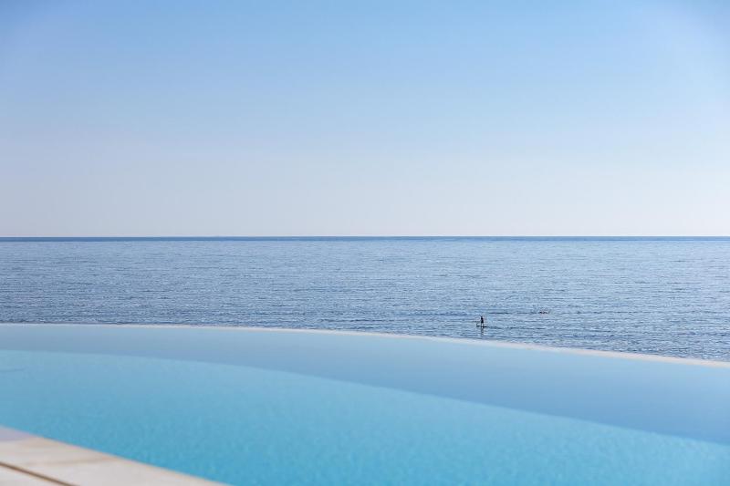 In Blue Villa Sea View Reverie with a Secluded Beach by etouri - image 5