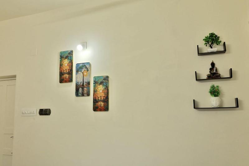 Akasha Nila Heavens 2 BHK Homestay - Top floor - image 15