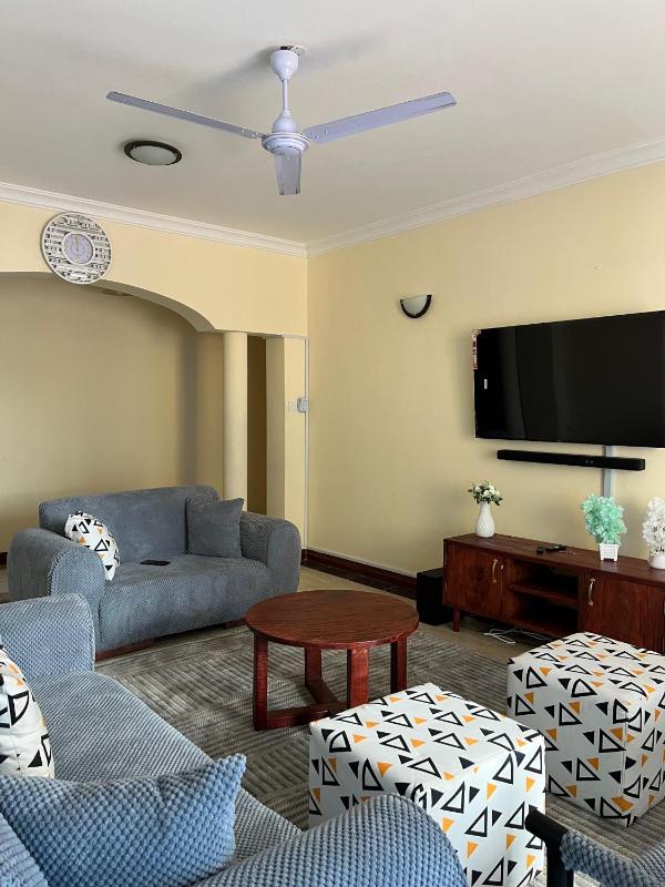 MoDi's Seaside Nest - image 3