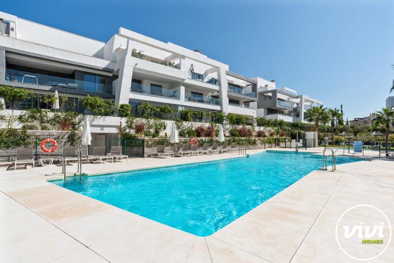 ViVi Homes - Lani - Terrace - pool - garden - image 33
