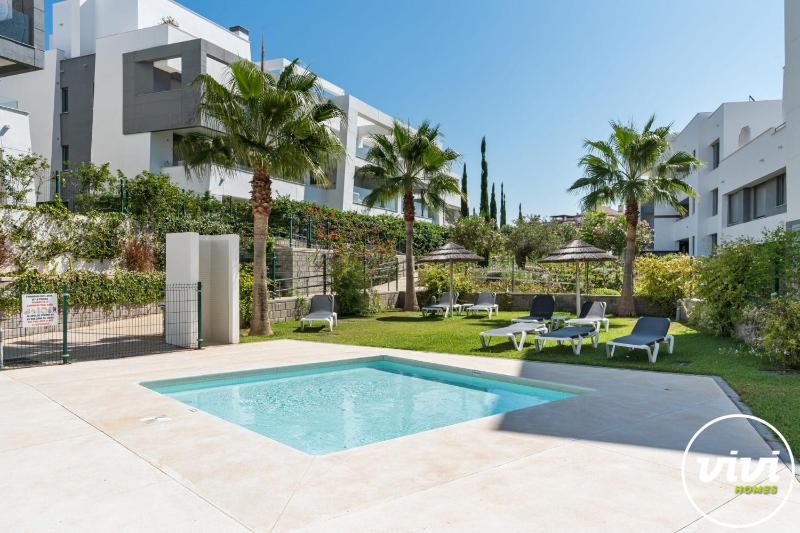 ViVi Homes - Lani - Terrace - pool - garden - image 30