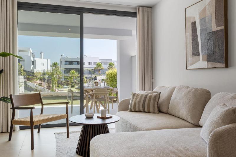 ViVi Homes - Lani - Terrace - pool - garden - image 11