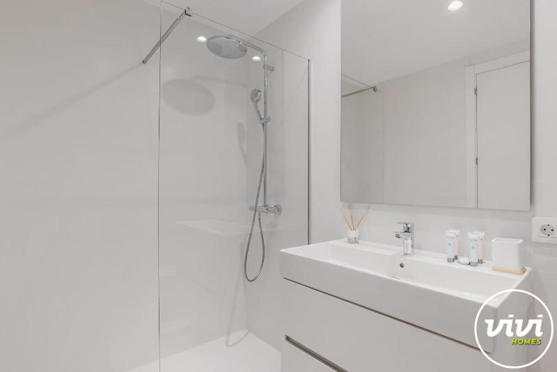 ViVi Homes - Lani - Terrace - pool - garden - image 23