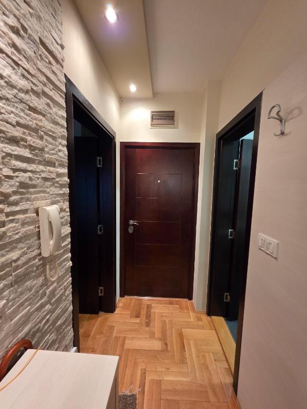 Central Point Stay - image 8