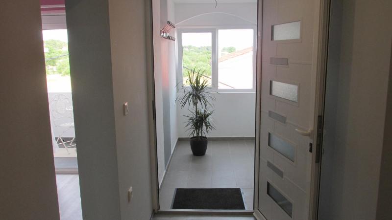 Apartment image 4