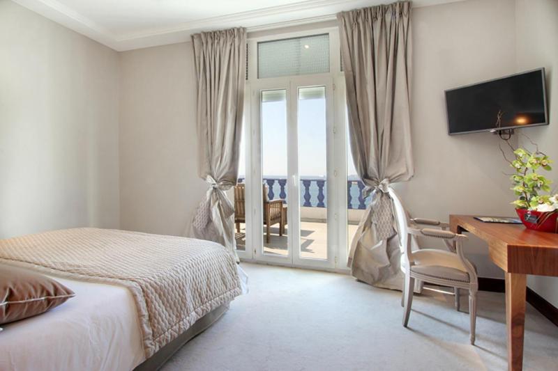 Privilege Double Room with Terrace image 1