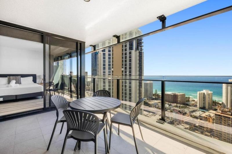 Luxe 2BDR Oceanview Escape at Circle on Cavill - Hosted by Coastal Letting Co - image 15