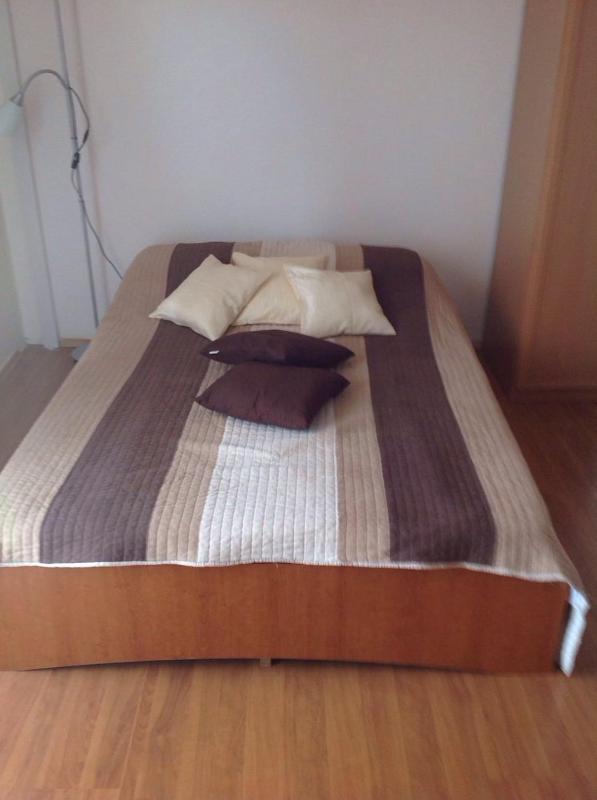 One-Bedroom Apartment with Balcony image 4