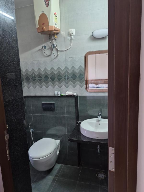 kurinji Aishwaryam Serviced Apartment - image 5