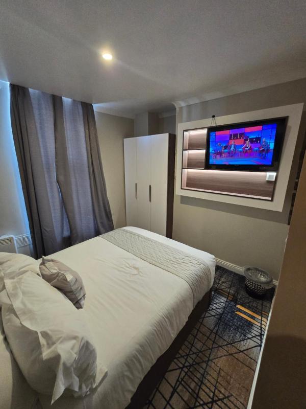 KGT House - image 12