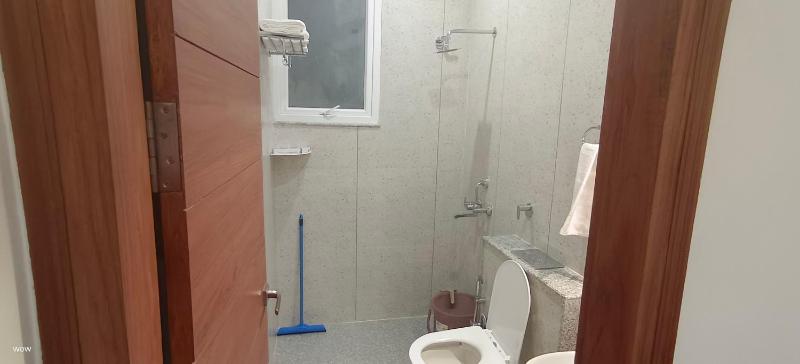 Brand new modern apartment in Vaishali Ghaziabad - image 20