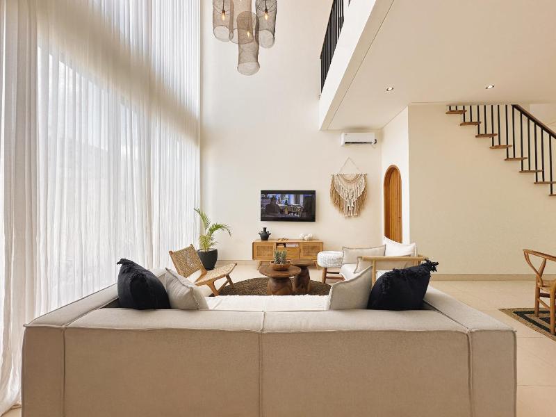 Villa Sylvia Canggu - image 22