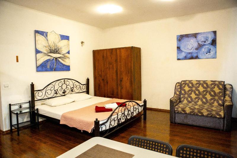 Doba In Ua Centre Apartments - image 10