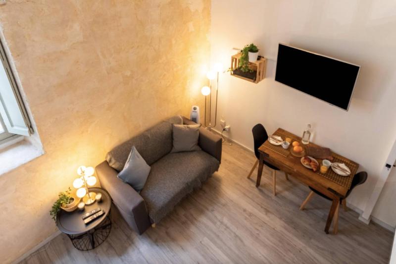 Beautiful listed apartment Le Clos des Arts - image 9