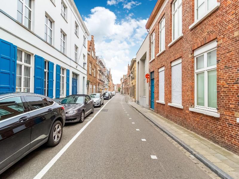 Spacious holiday home in Bruges - image 10