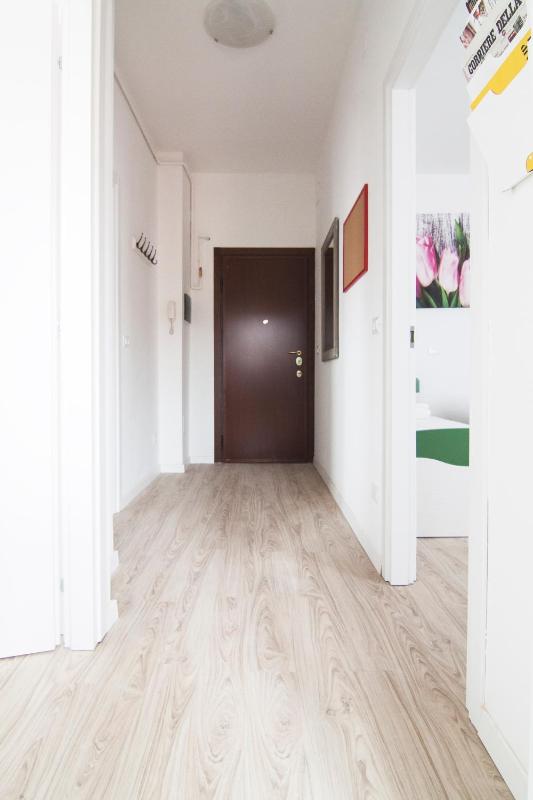 Apartment image 3