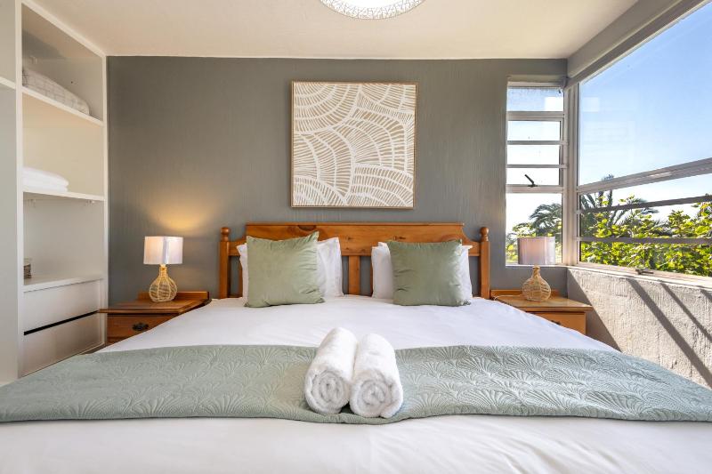 Chakas Cove Apartments - image 12