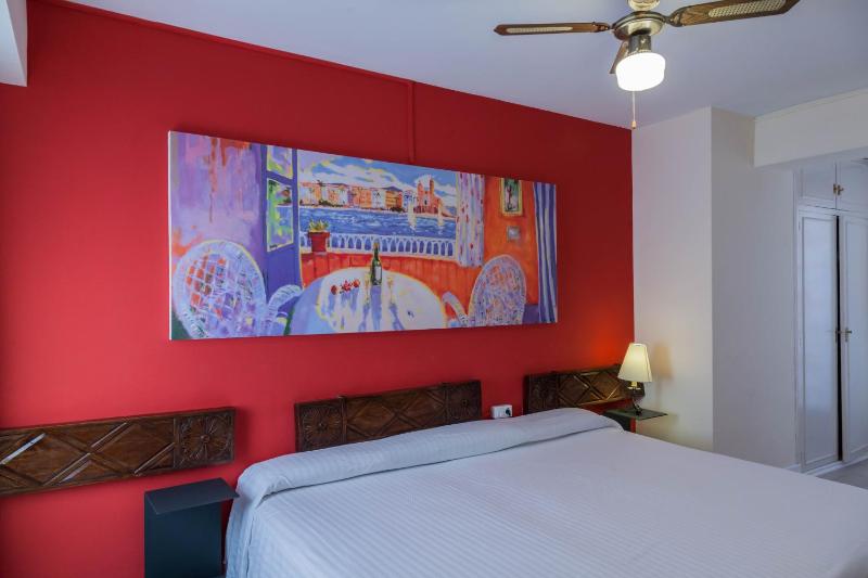 Double or Twin Attic Room with Pool View image 2