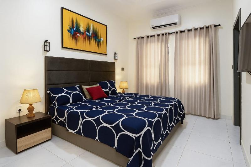 Ginik Suite And Apartments - image 7