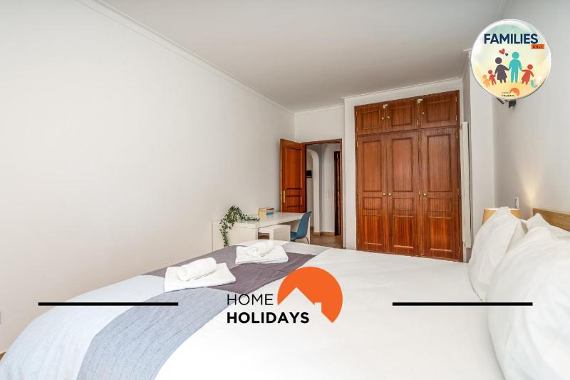 #290 Family Apartment Quiet Area - image 19