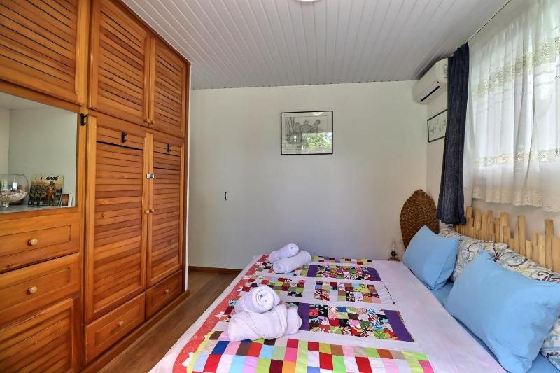 Hiiaka room - city center - swimming pool - image 2