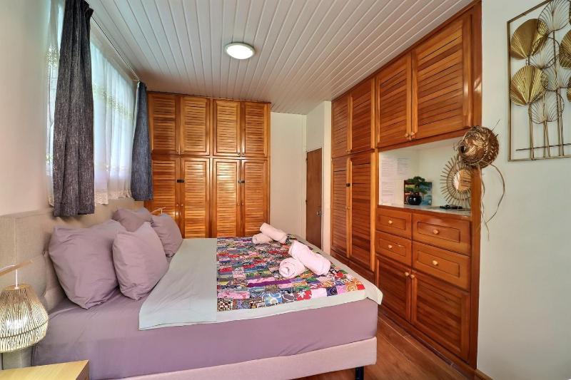 Fare Nãhina - 2 Bedrooms - City Center - Swimming Pool - image 14