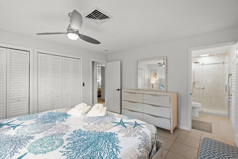Coral Breeze - image 11