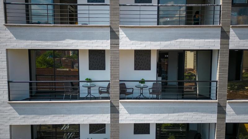 Cozy Laureles Retreat Stadium Vicinity - image 13