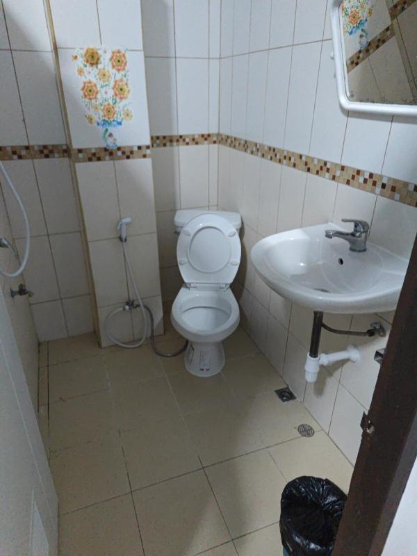 TM Room For Rent - image 5