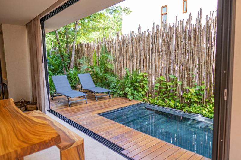 ESSENTIA luxury jungle 2br with private pool - image 8