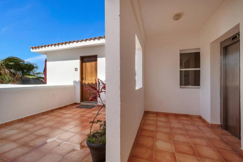 Pedregal 2 Pools Quite Ocean View Walk to town - image 6