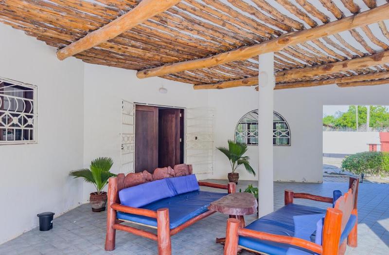 Elegant 5BR Diani Villa with Pool & Beach Access - image 10