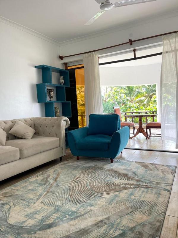 Elegant 5BR Diani Villa with Pool & Beach Access - image 11