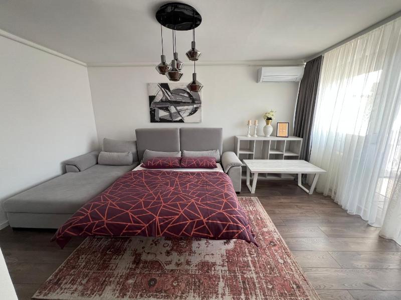 Lux Apartment Gusinjac - image 12