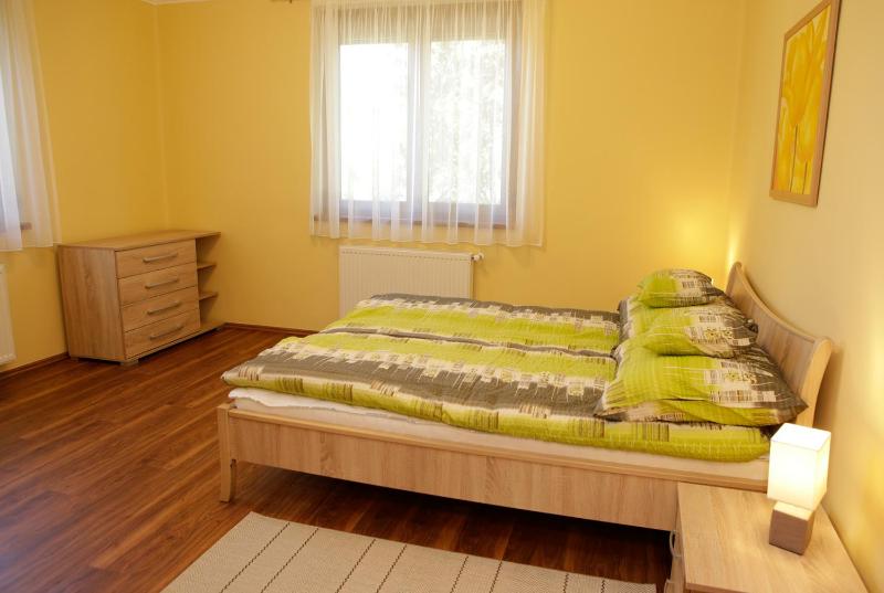 Apartment image 4
