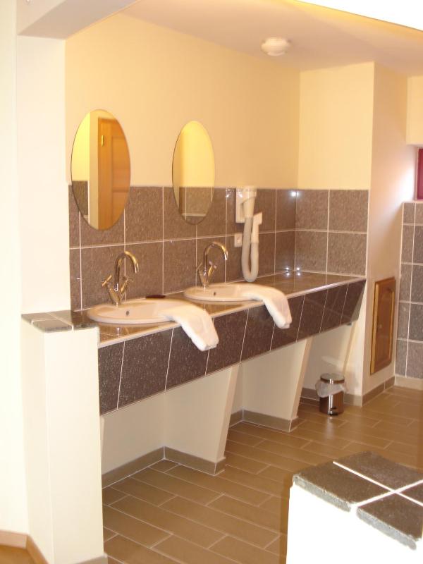 Superior Double Room image 4