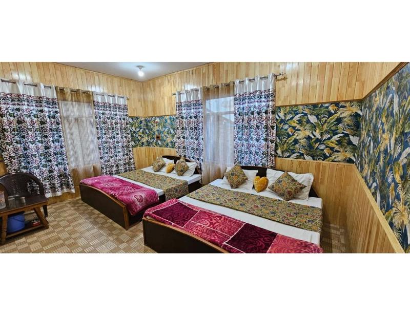 Hotel Golden inn Srinagar - image 10
