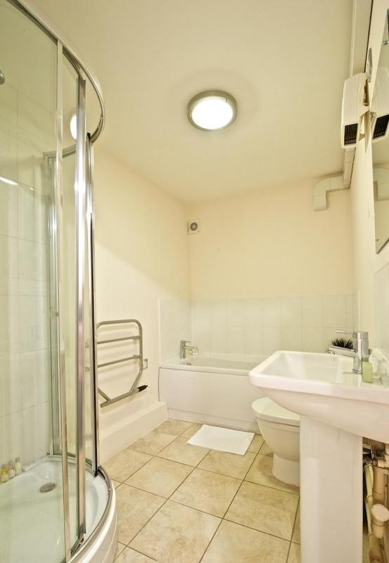 Two-Bedroom One Bathroom Apartment - Extended Stay image 2