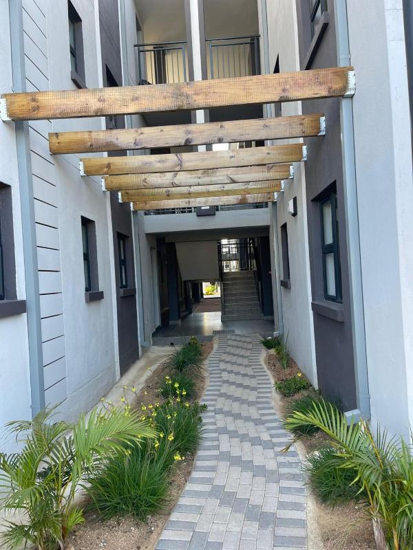 LincVilla Apartment - image 3
