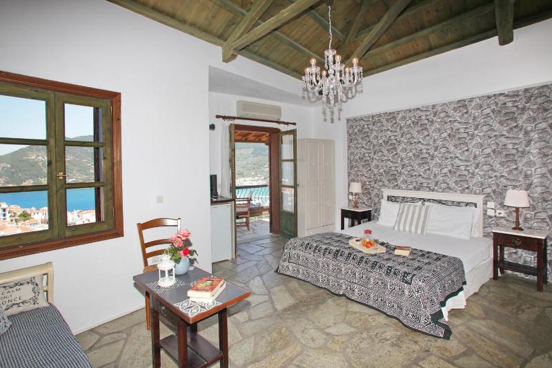 Aperanto Galazio - image 30