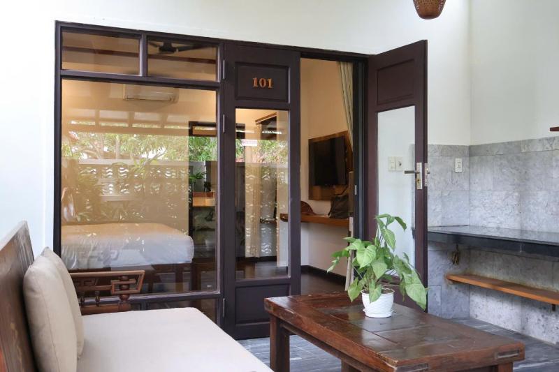 An Bang Beach Villa - image 13