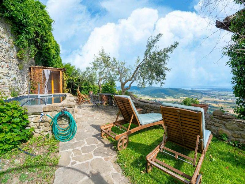 Stone house villa with Spa in Cortona - image 17