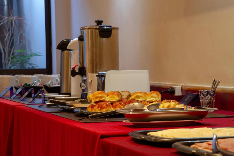 Hotel Telepostal Congreso - image 13