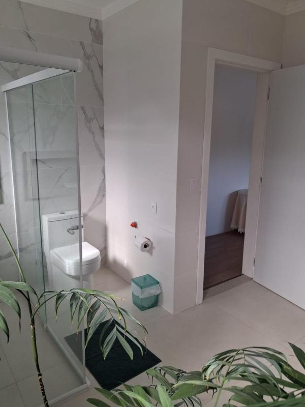 Casa de temporada bem próxima á praia - image 23