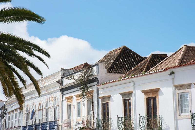 Palácio de Tavira a Small Luxury Hotel of the World - image 23