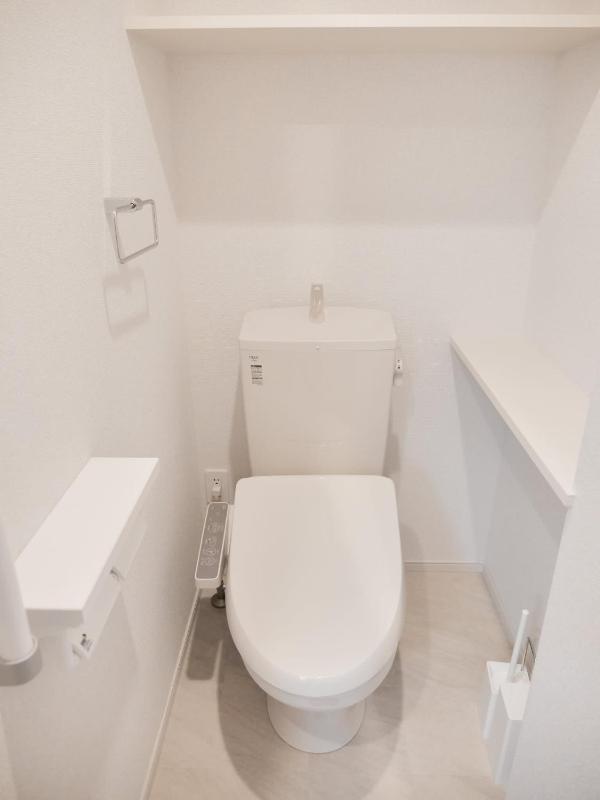 Triphome Sugamo Minami-Otsuka Studio - image 12