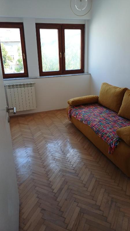 Festival Square apartment - image 13