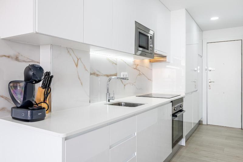 Karina 8-D Apartment Levante Beach - image 13