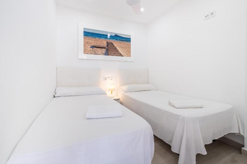 Karina 8-D Apartment Levante Beach - image 8