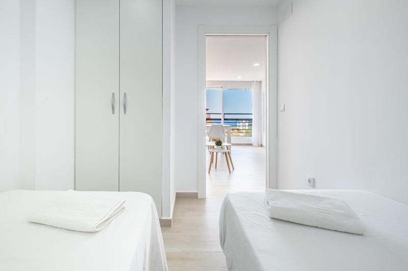 Karina 8-D Apartment Levante Beach - image 12